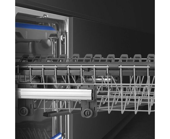  Встраиваемая посудомоечная машина Smeg STL362DQ 
